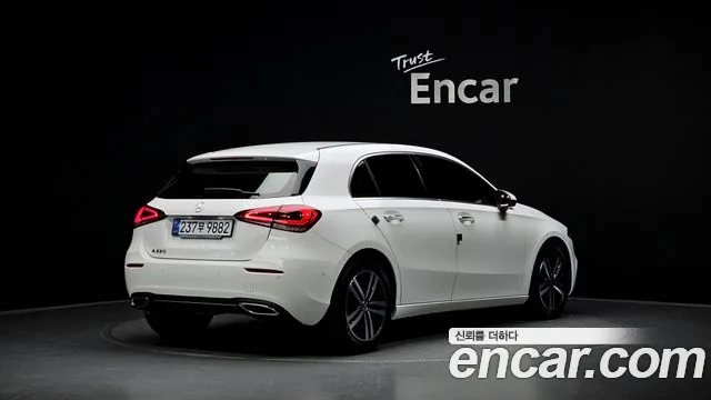 Mercedes-Benz A-Class — Фото автомобиля 2