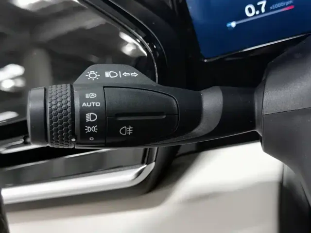 Geely Xingyue L — Фото автомобиля 21