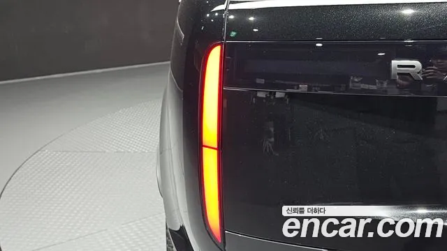 Land Rover Range Rover — Фото автомобиля 22
