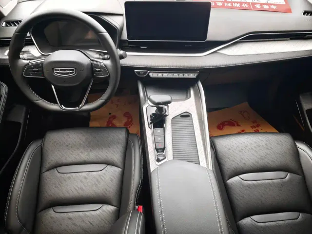 Geely Xingrui — Фото автомобиля 6