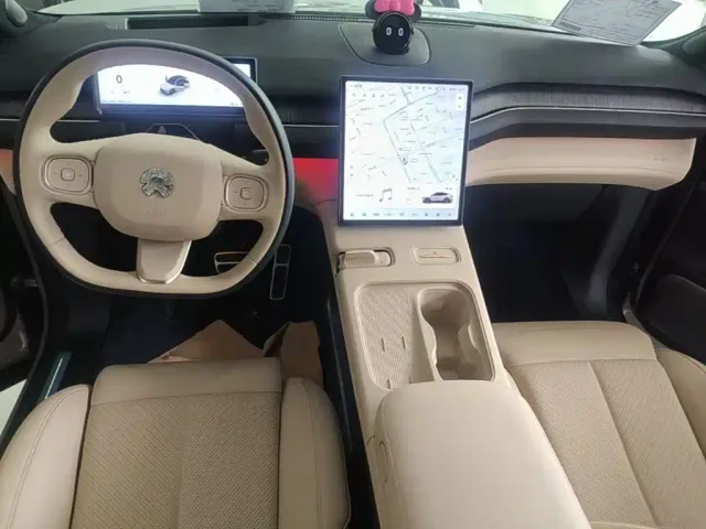 Nio EC7 — Фото автомобиля 9