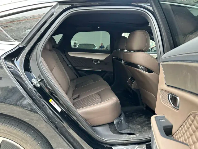 BYD Han — Фото автомобиля 13