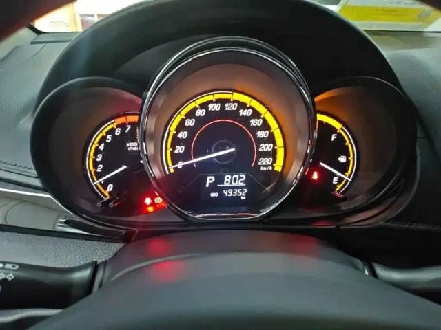Toyota YARiS L Zhi Xuan — Фото автомобиля 11