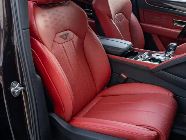 Bentley Bentayga — Фото автомобиля 18