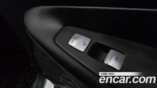 Hyundai Santafe — Фото автомобиля 13
