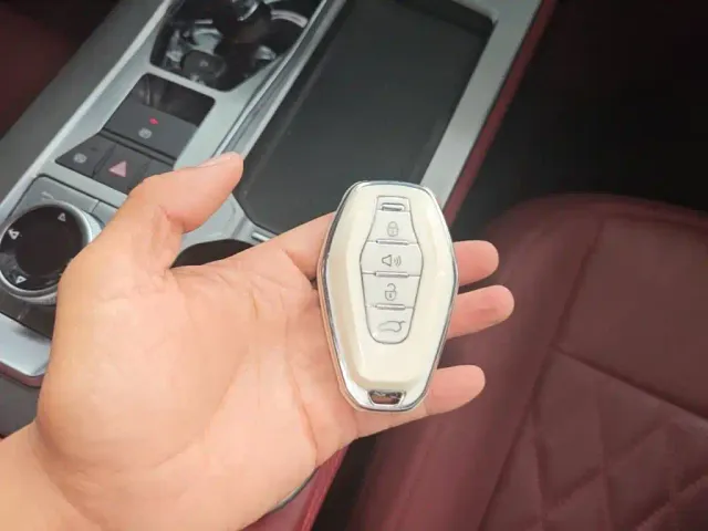 Jetour X70 Plus — Фото автомобиля 8