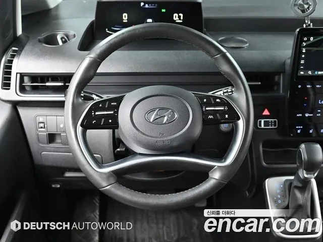 Hyundai Staria — Фото автомобиля 13