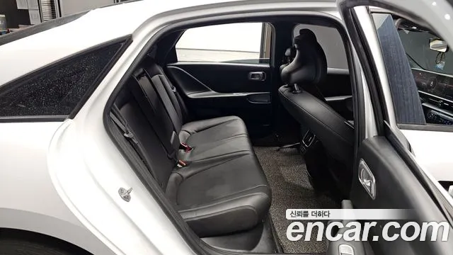 Hyundai Ioniq6 — Фото автомобиля 11
