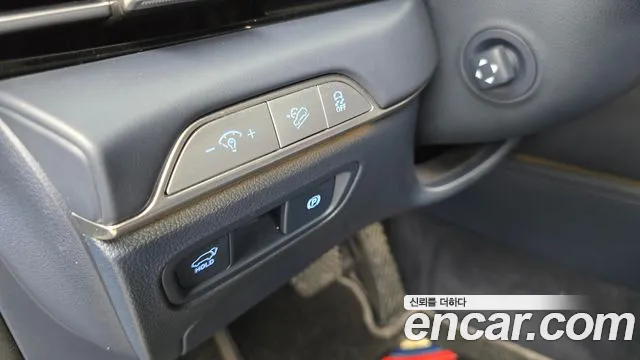Genesis GV80 — Фото автомобиля 19