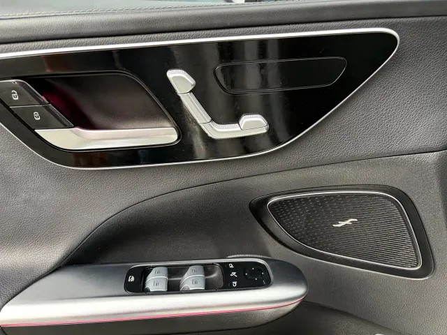 Mercedes-Benz C-Class — Фото автомобиля 5