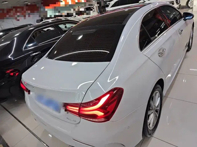 Mercedes-Benz A-Class — Фото автомобиля 5