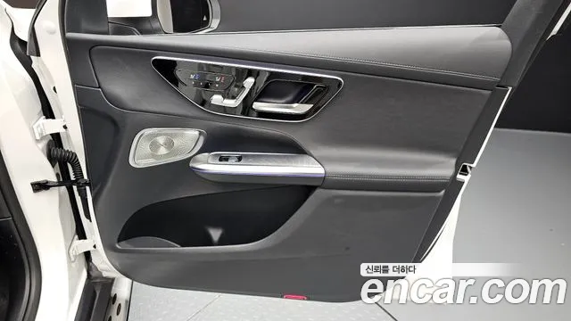 Mercedes-Benz GLC-Class — Фото автомобиля 30