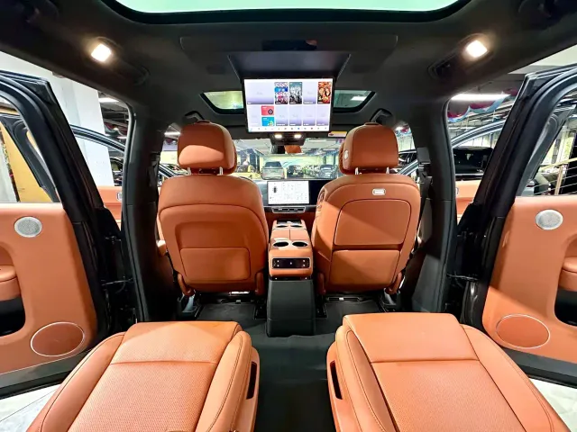 Li Auto L9 — Фото автомобиля 7