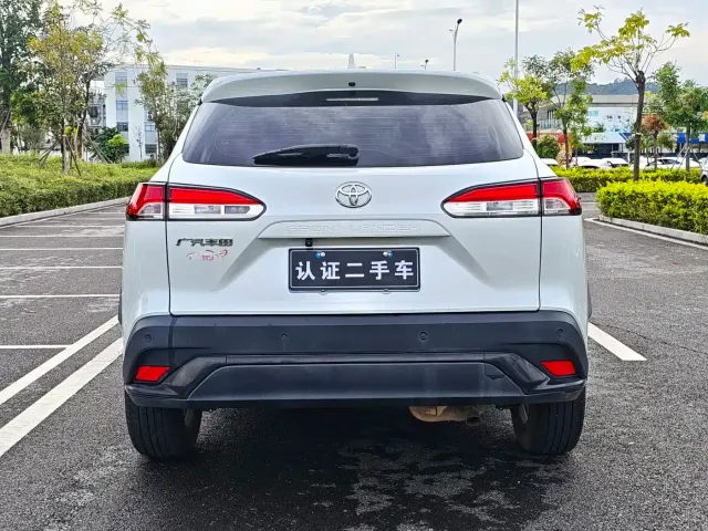 Toyota Frontlander — Фото автомобиля 5