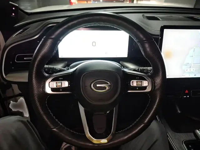 GAC Trumpchi GS8 — Фото автомобиля 10