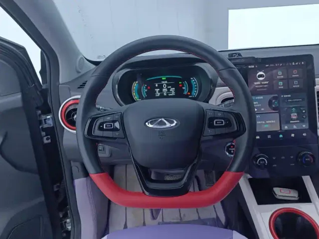 Chery eQ1 — Фото автомобиля 14