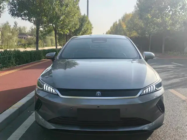 BYD Qin PLUS — Фото автомобиля 2