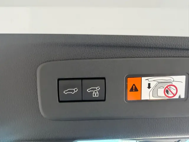 Toyota Prado — Фото автомобиля 16