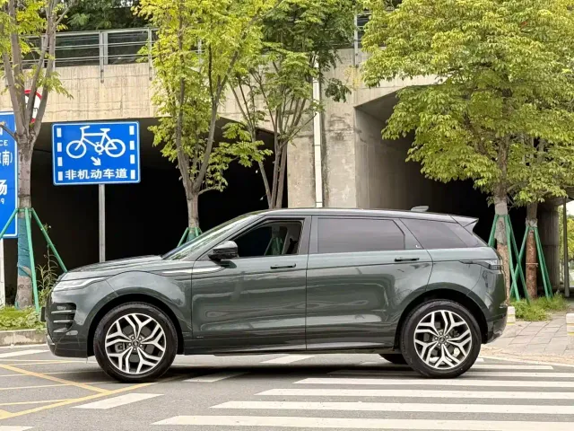 Land Rover Range Rover Evoque — Фото автомобиля 8