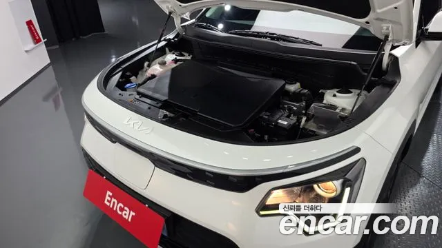 Kia Niro New — Фото автомобиля 9