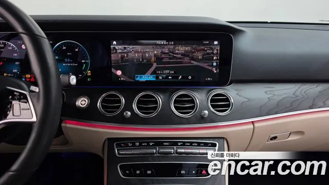 Mercedes-Benz E-Class W213 — Фото автомобиля 18