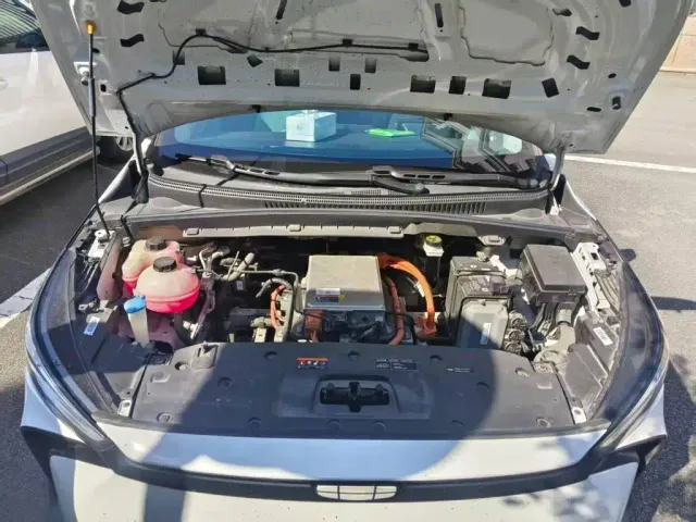 Geely Geometry M6 — Фото автомобиля 9