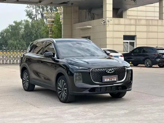 Chery Tiggo 8 — Фото автомобиля 3