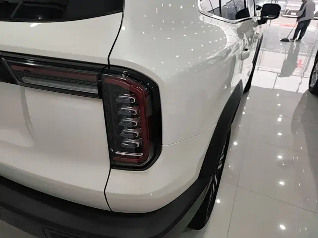 Haval Big Dog — Фото автомобиля 7