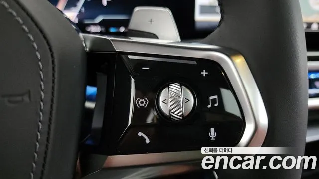 BMW 7-Series — Фото автомобиля 13
