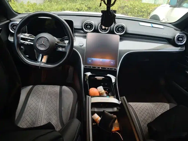 Mercedes-Benz C-Class — Фото автомобиля 10