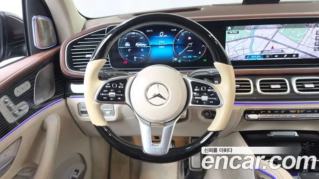 Mercedes-Benz GLS-Class — Фото автомобиля 11