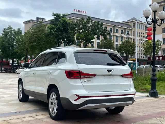 Jetta VS7 — Фото автомобиля 12