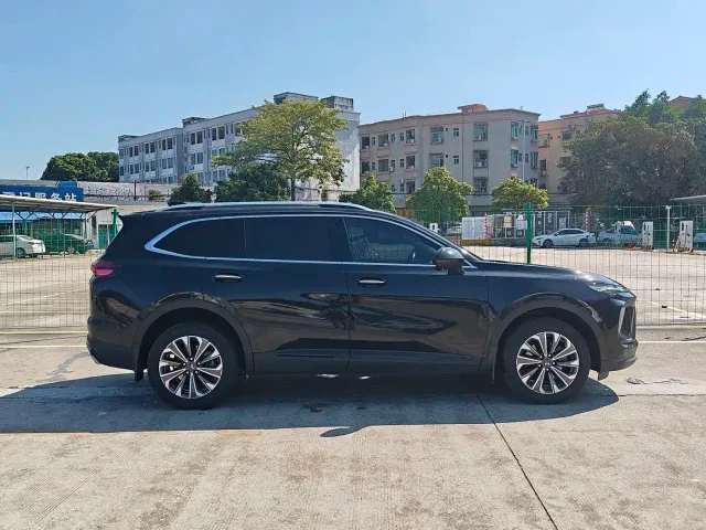 Buick Envision Plus — Фото автомобиля 7