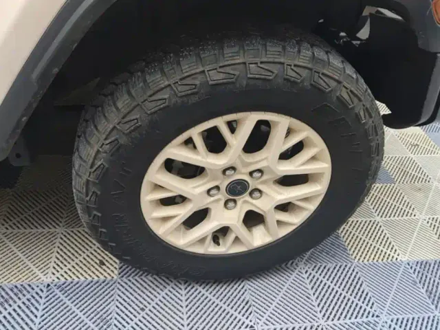 Jeep Wrangler — Фото автомобиля 6