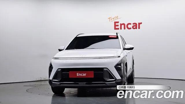 Hyundai Kona SX2 — Фото автомобиля 3