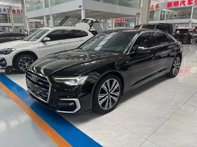Фотография автомобиля — Audi A6L
