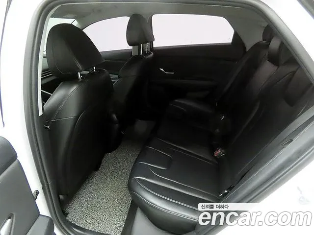Hyundai Avante — Фото автомобиля 14