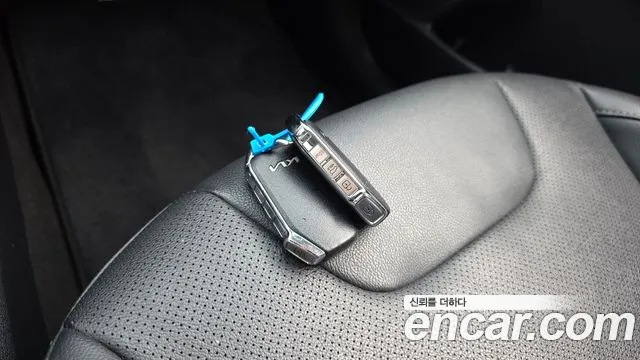 Kia Niro Niro Plus Air — Фото автомобиля 17