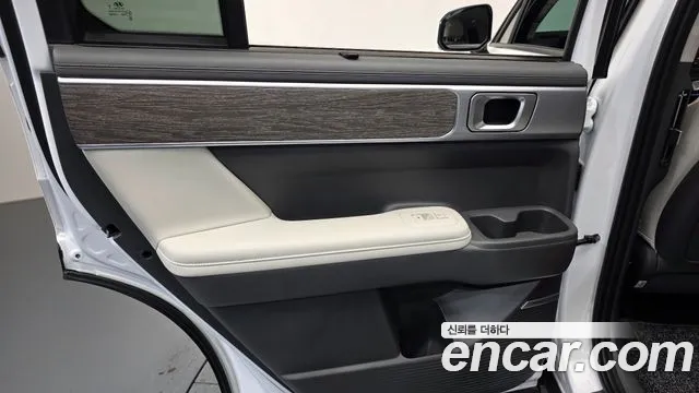 Hyundai Santa Fe MX5 — Фото автомобиля 14