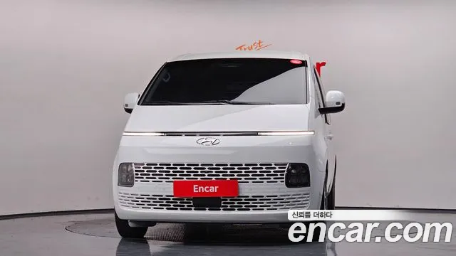 Hyundai Staria Staria Карго 5 мест — Фото автомобиля 3