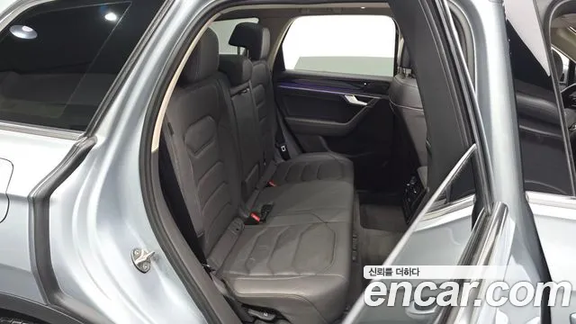 Volkswagen Touareg Touareg 3 поколение 3.0 TDI Prestige — Фото автомобиля 11