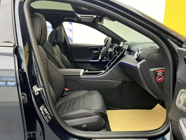 Mercedes-Benz C-Class — Фото автомобиля 8