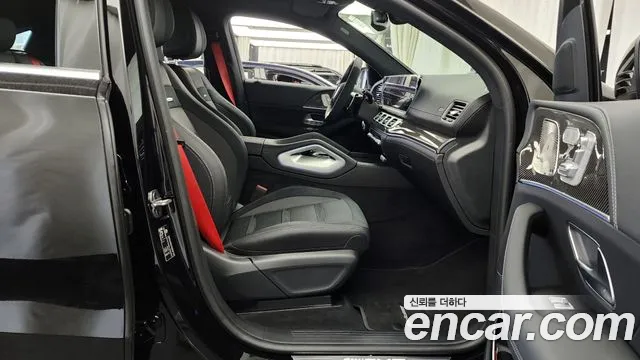Mercedes-Benz GLE-Class — Фото автомобиля 11