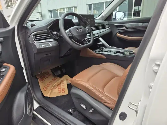 Geely Emgrand X6 2021 Model PRO 1.4T Automatic Premium — Фото автомобиля 4