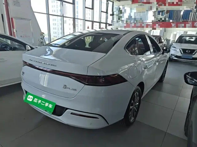 BYD Qin PLUS — Фото автомобиля 6