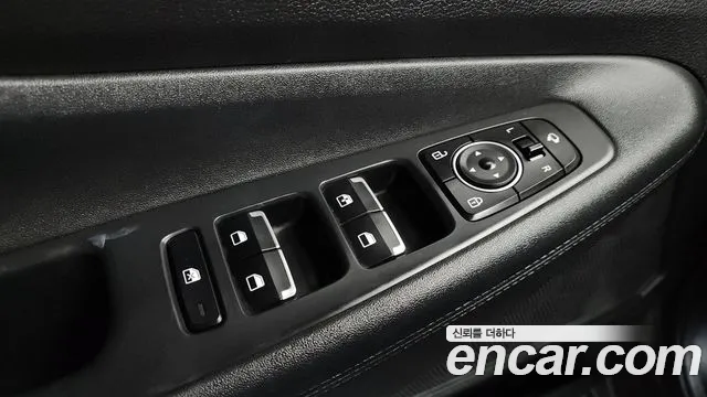 Hyundai Santafe — Фото автомобиля 29