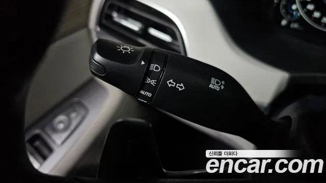 Hyundai Palisade Palisade Дизель 2.2 2WD — Фото автомобиля 29