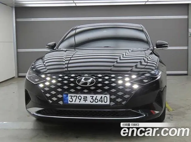 Hyundai Grandeur Grandeur (New) — Фото автомобиля 2