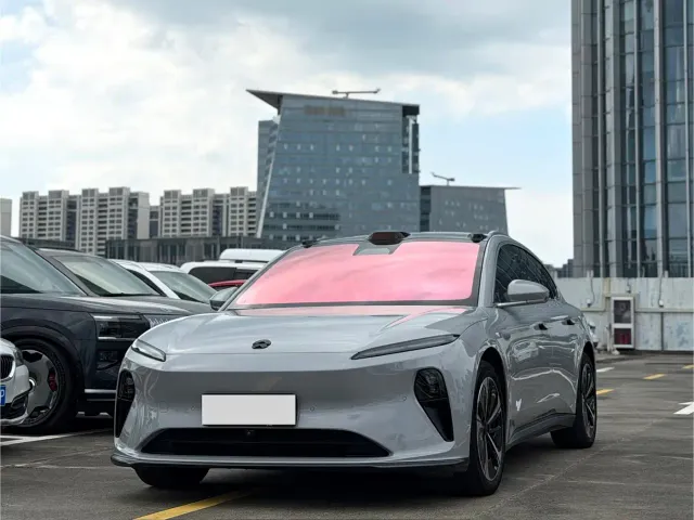 Фотография автомобиля — Nio ET5 Touring