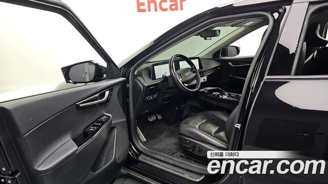 Kia EV6 — Фото автомобиля 15
